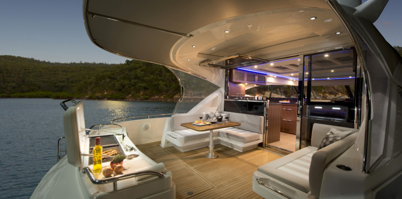 SHARE THE ULTIMATE BOATING EXPERIENCE