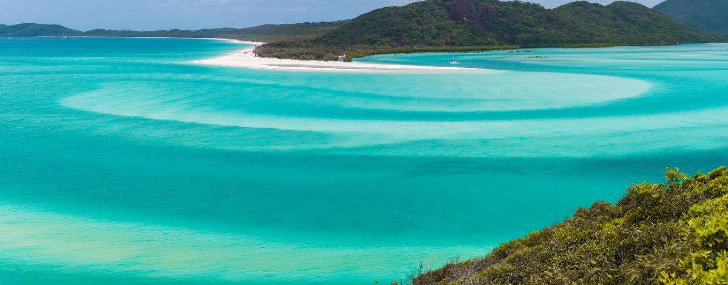 Life’s better when you are boating IN THE WHITSUNDAYS
