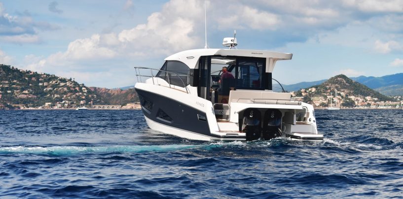 MONACO 110 – With Outboard Motors