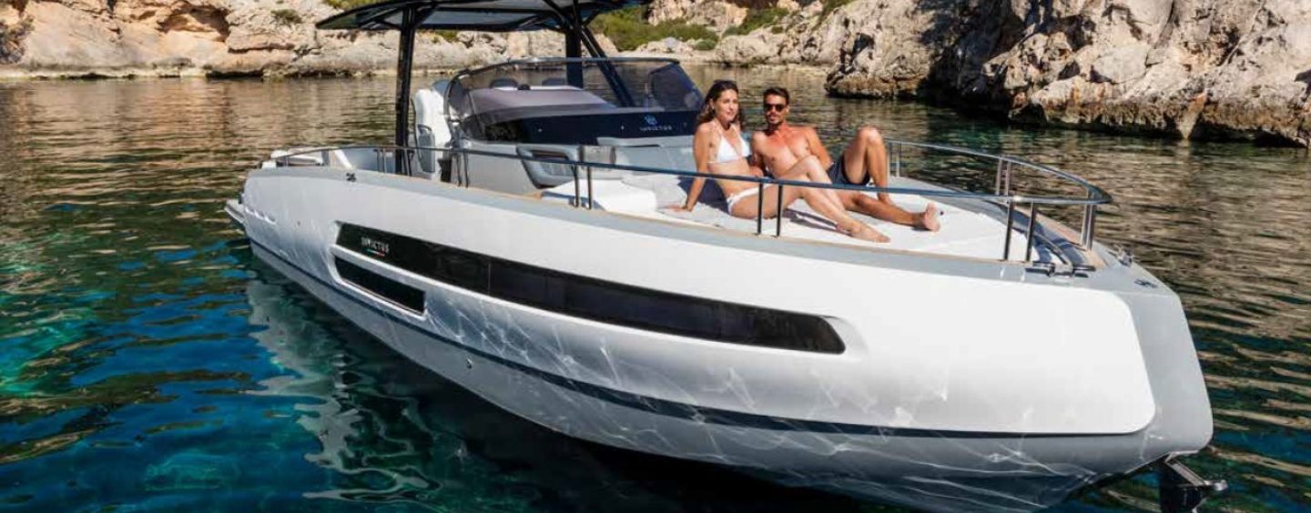 INVICTUS YACHTS – Luxury beyond the outer limits