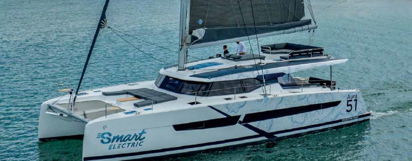 FOUNTAINE PAJOT Sailing Catamaran with Smart Electric®